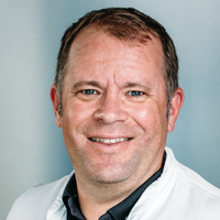 Porträt Dr. med. Markus Divo, Oberarzt Institut für Pathologie, varisano Klinikum Frankfurt Höchst